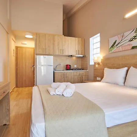 Aparthotel Comfort 3*